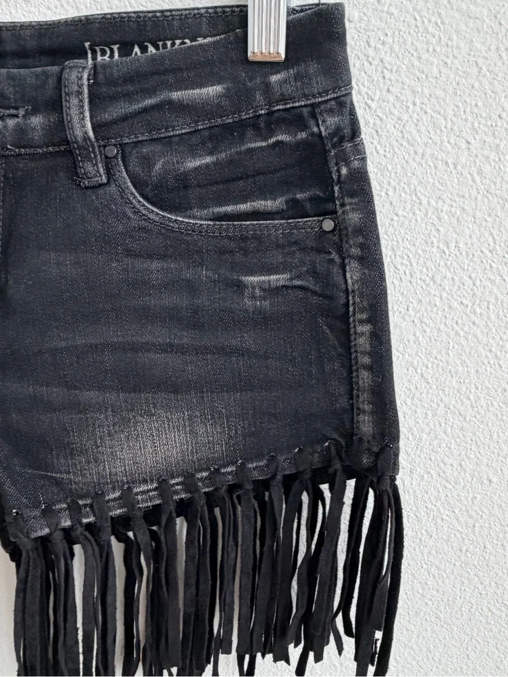 NWT BLANKNYC Black Fringe Denim Shorts Size 25 Festival Boho Western